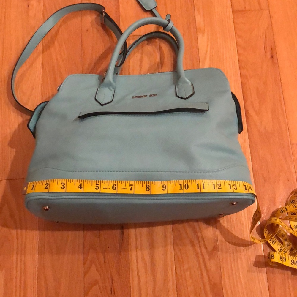 London fog pretty blue bag - Picture 5 of 8